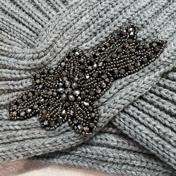 Exotic hat 👒 - Picture 2 of 4